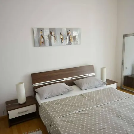 Three-bedroom In Ljubac, Zadar I Krneza