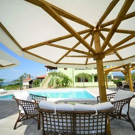 Appartamento Three-bedroom In Ljubac, Zadar I