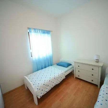 Three-bedroom In Ljubac, Zadar I