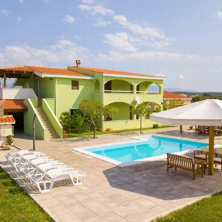 شقة Three-bedroom In Ljubac, Zadar I Krneza